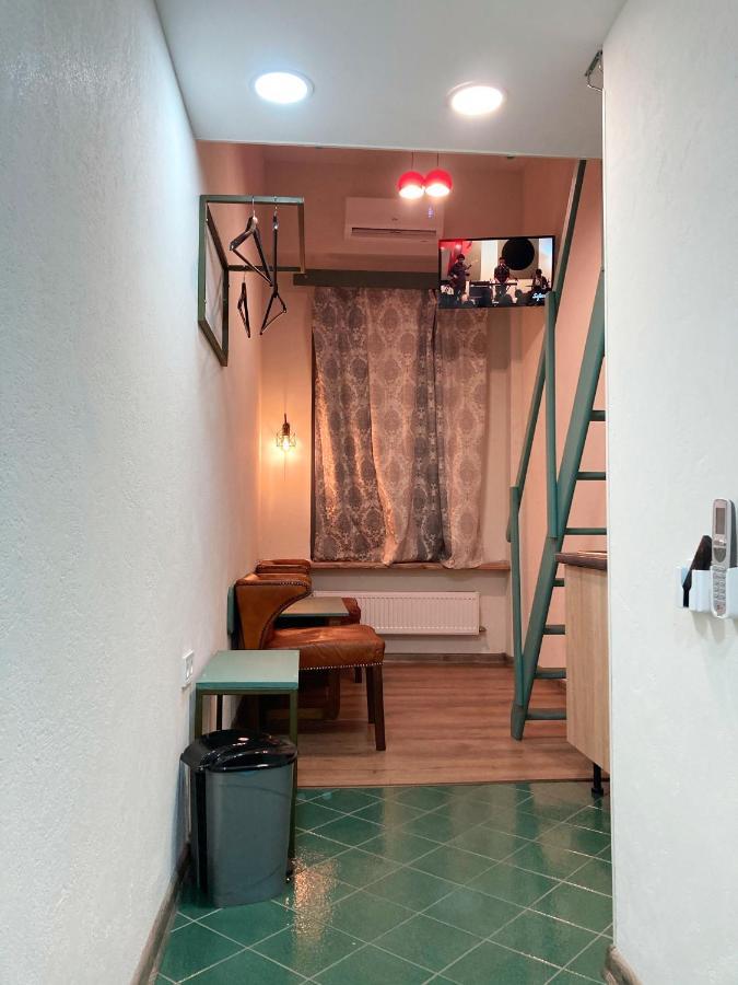 ［オデッサ市内中心部］スタジオ アパートメント（19 m²）／1バスルーム エクステリア 写真
